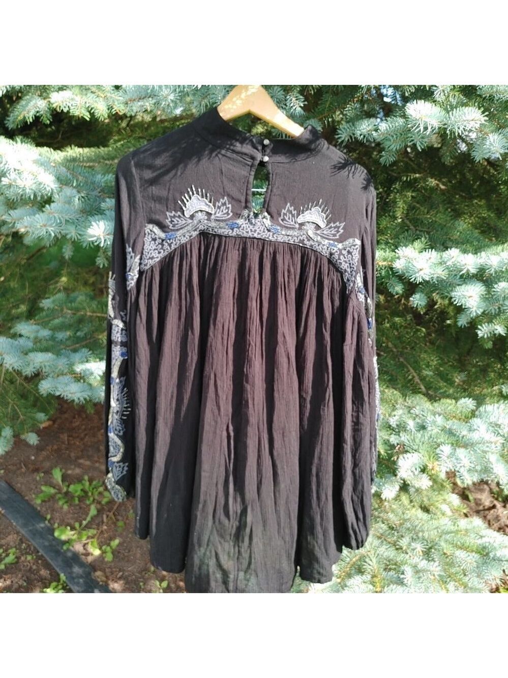 FREE PEOPLE Sweet Fantasy Beaded And Embroidered Boho Blouse Black Women's Large - Picture 10 of 15